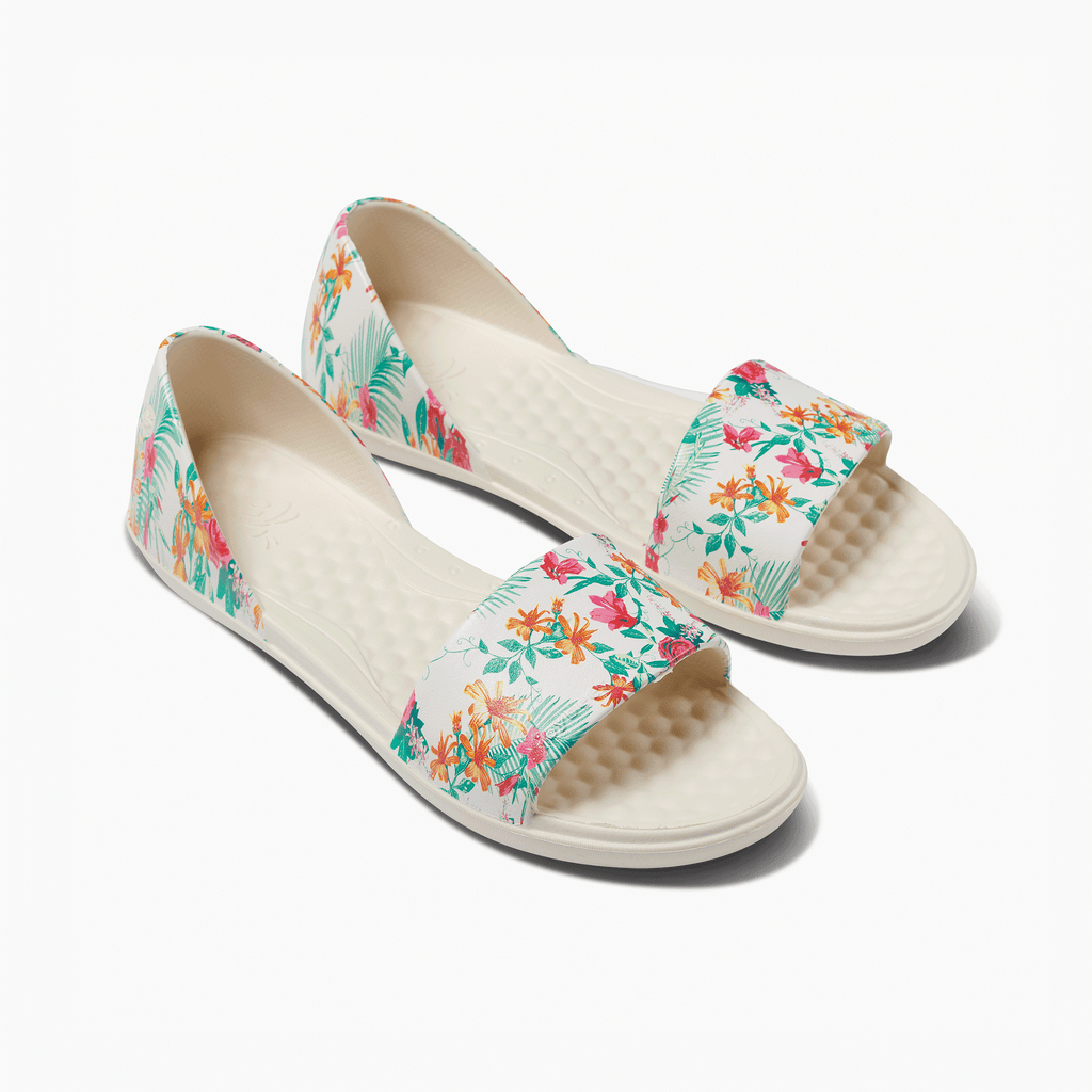 Women's Friday Flat
