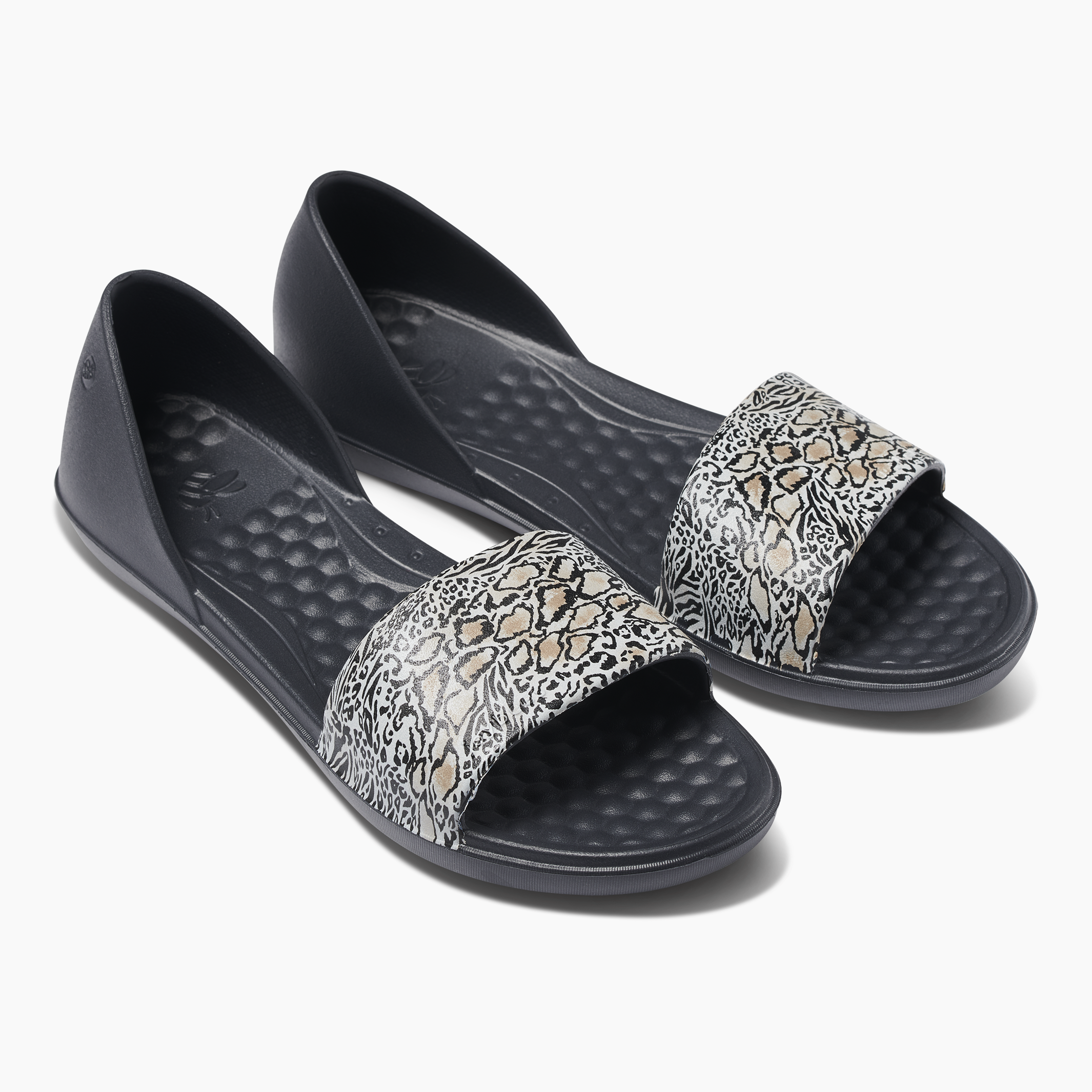 Women's Friday Flat - Two Tone & Graphics