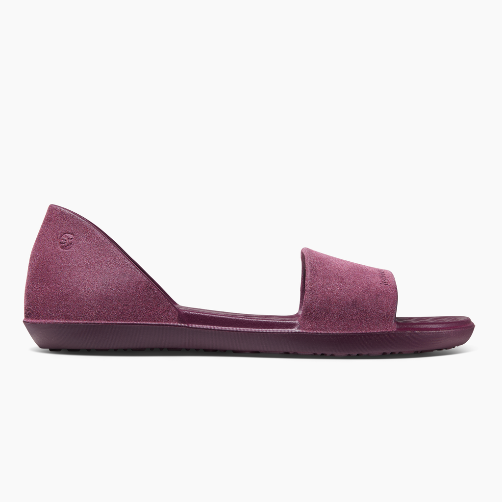 Women's Friday Flat