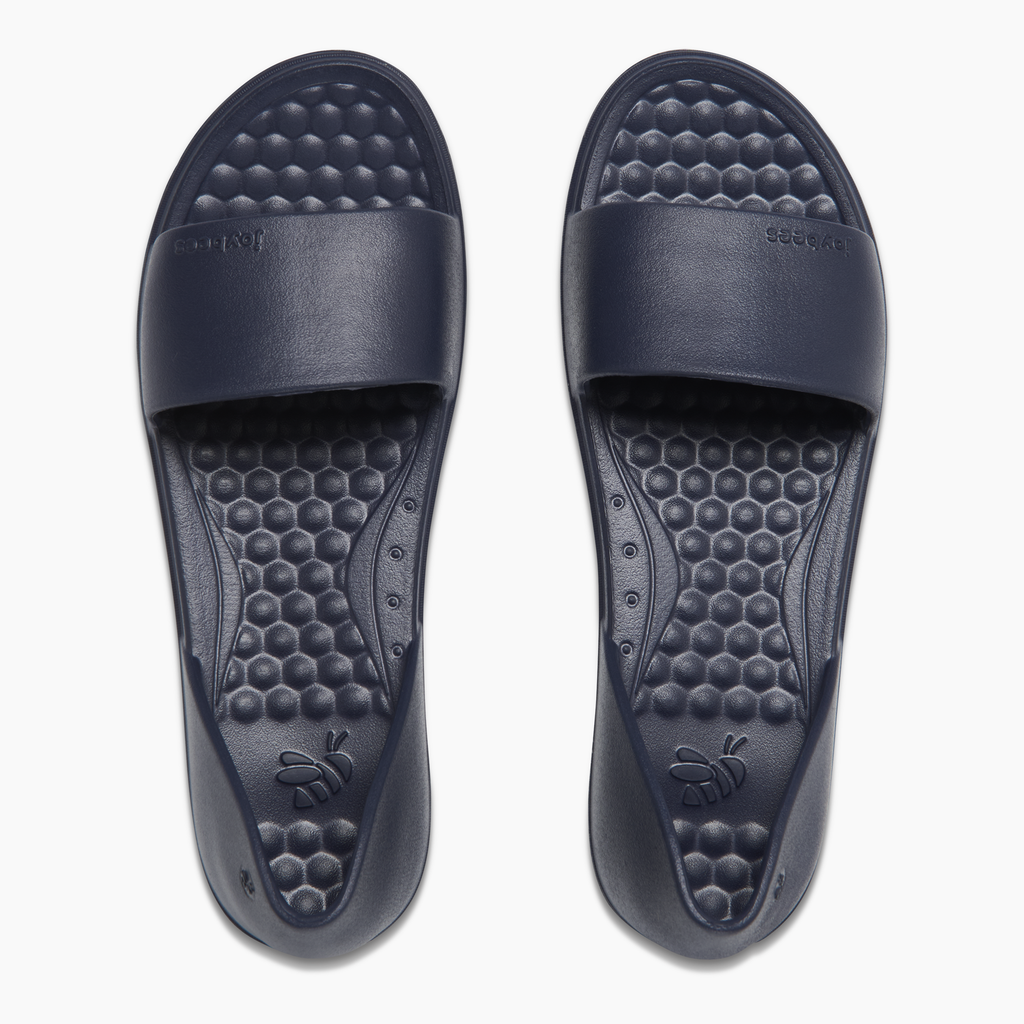 Women's Friday Flat