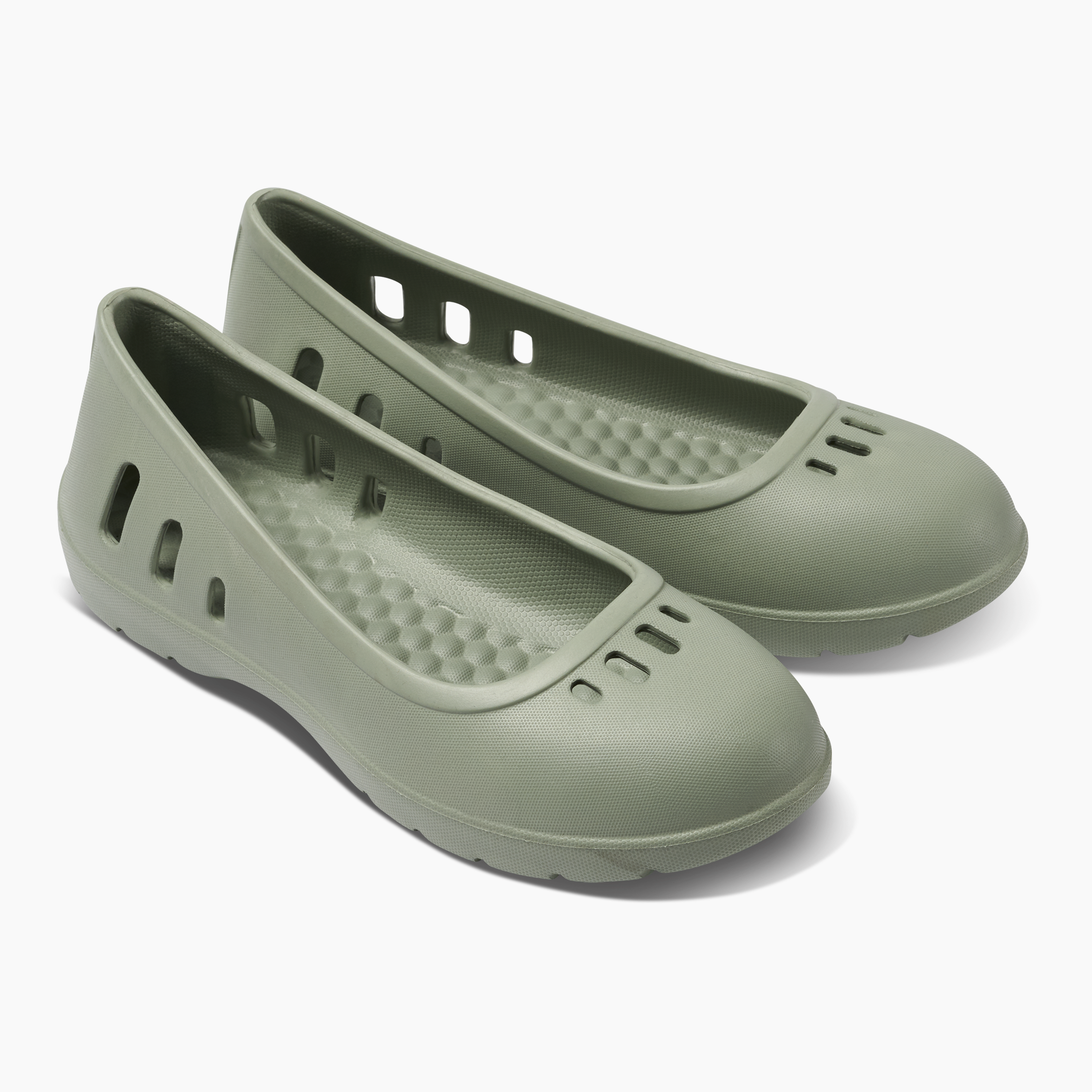 Women's Studio Flat