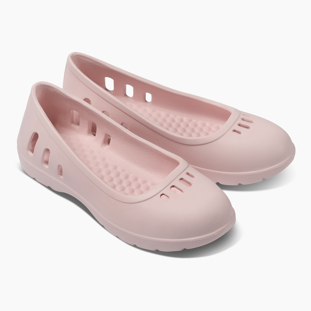 Women's Studio Flat